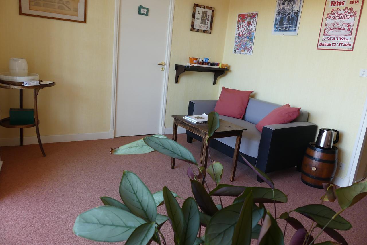 Chambres D'Hotes Haitz Ondo Hasparren Esterno foto